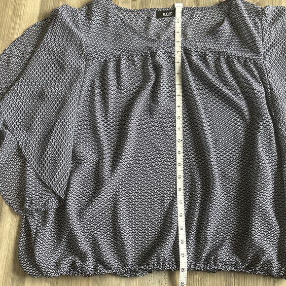 A New Approach (A.N.A.) Blue And White Ruffle Sleeve Spring Blouse Size XL - Picture 6 of 8